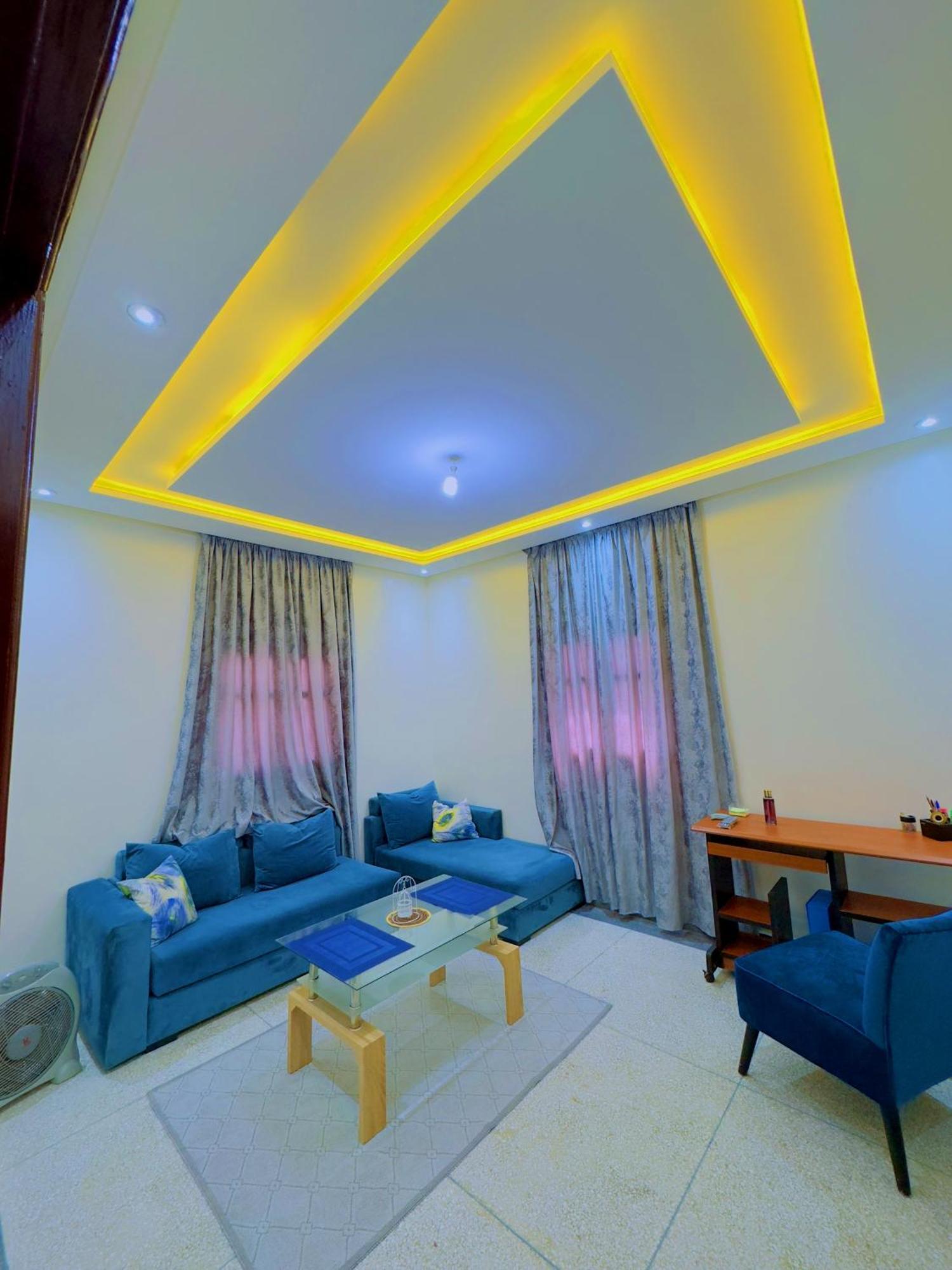 Quiet Central Home Near Beach - High Speed Wifi, Free Parking & Private Entry Agadir Ngoại thất bức ảnh
